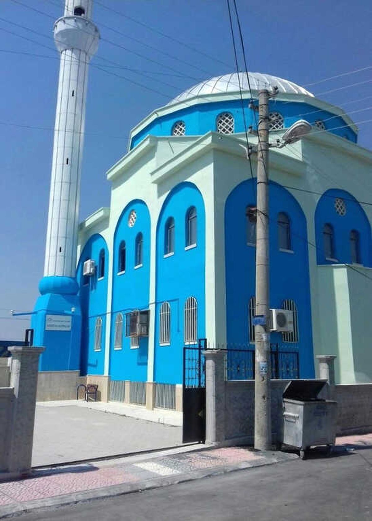 Akdeniz\'de İbadethane Bakımları Devam Ediyor