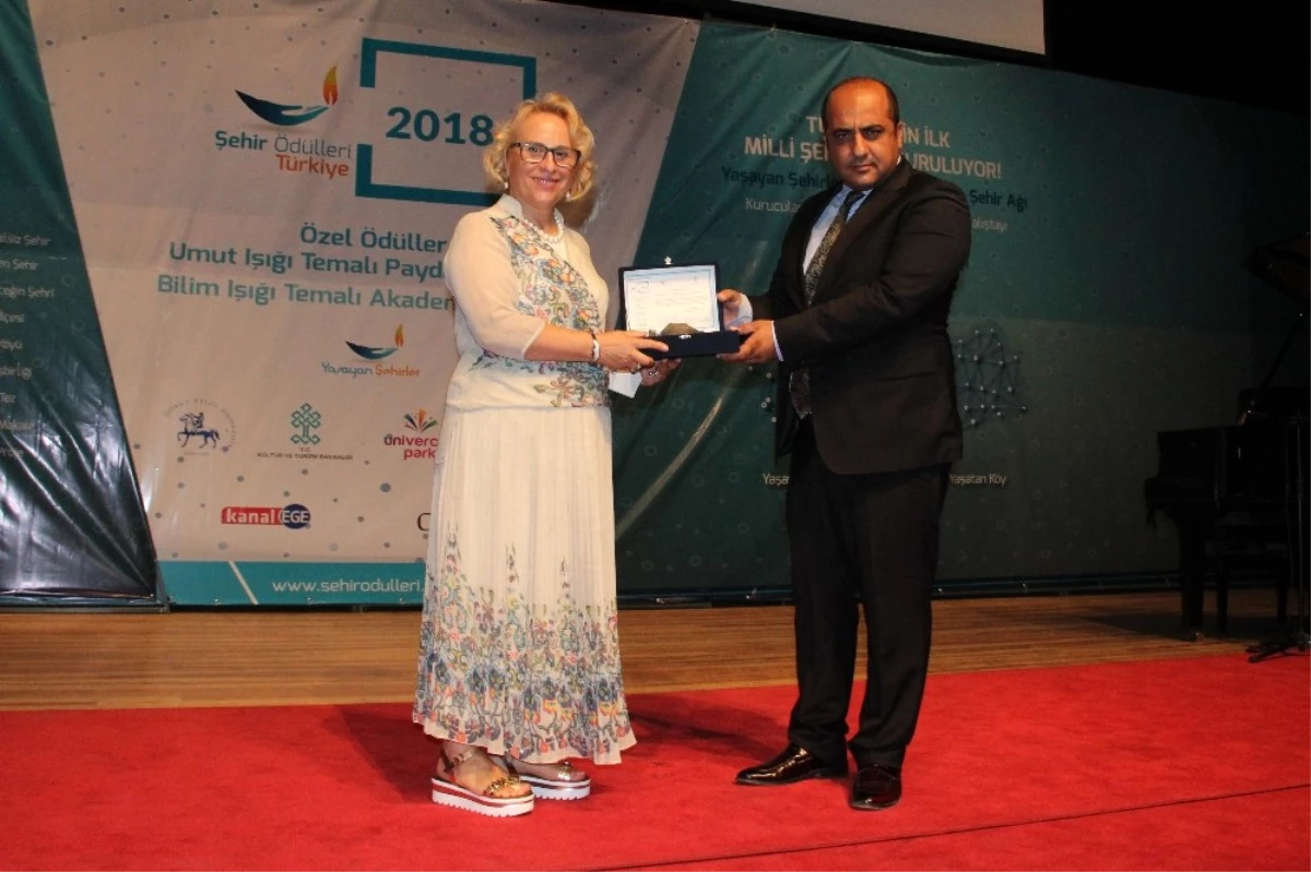 Bolu\'ya "Yılın Gastronomi Şehri" Ödülü