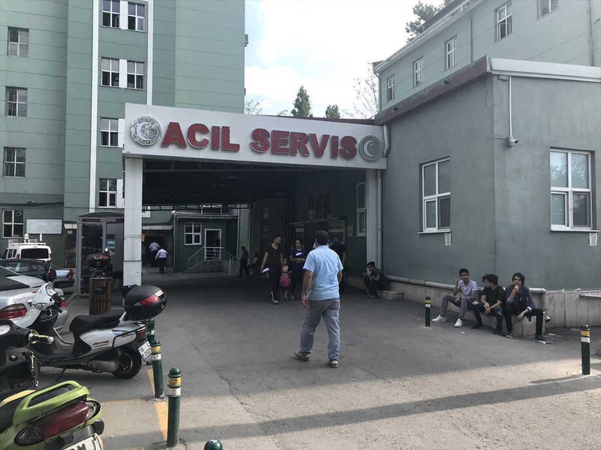 Bursa\'da Polise Bıçaklı Saldırı