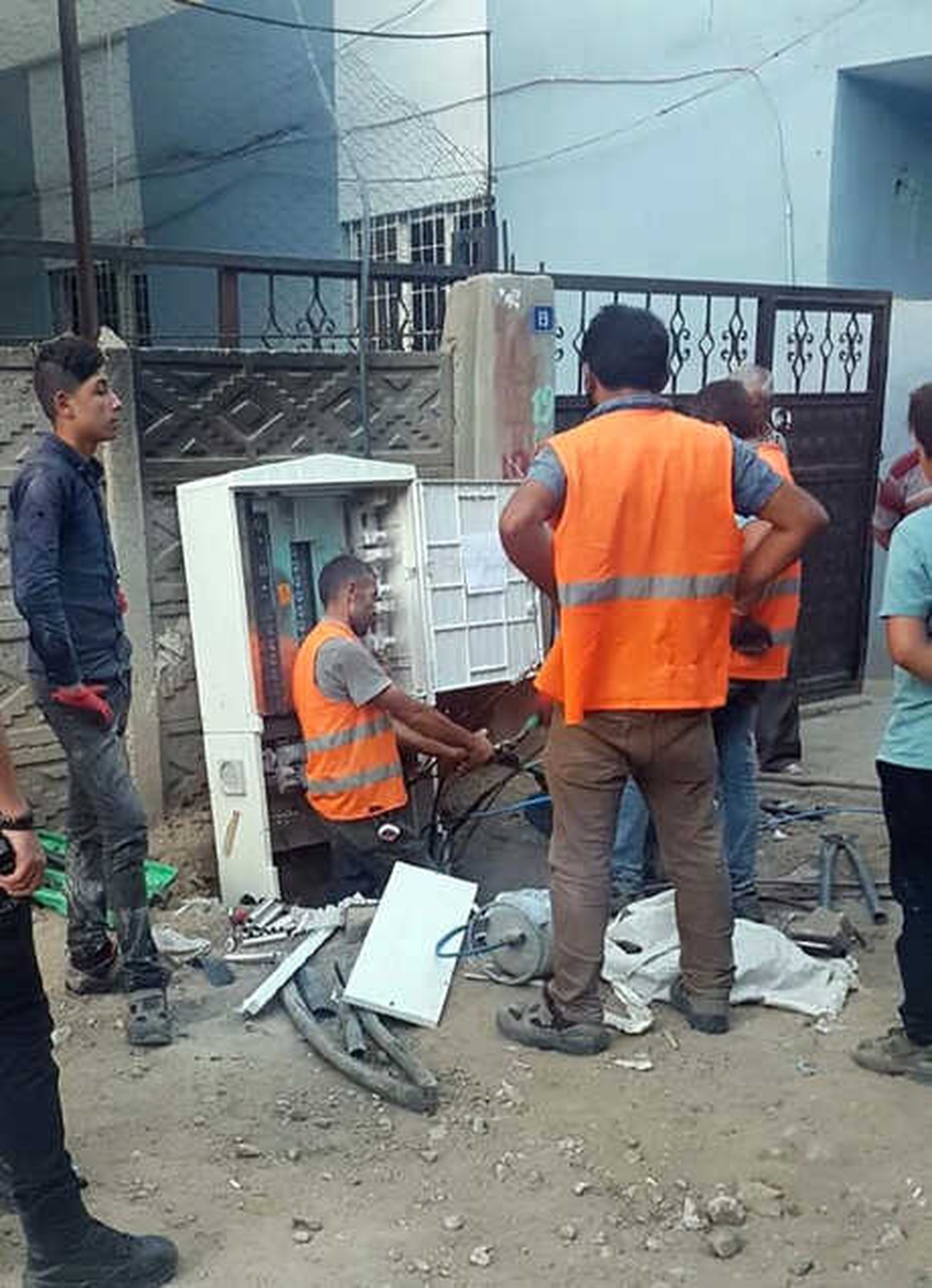 Dicle Elektrik Şırnak\'ta Pano Montajına Yeniden Başladı
