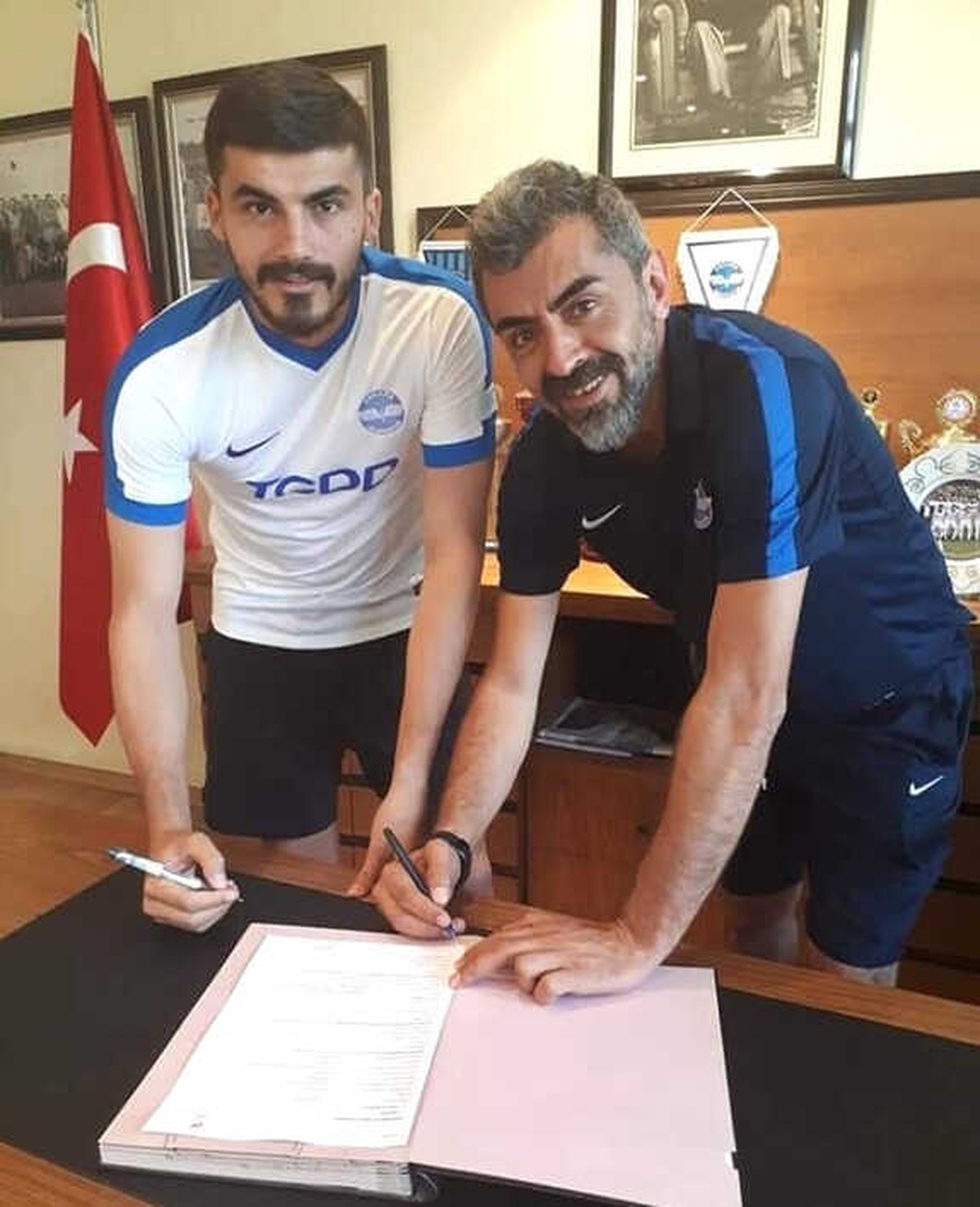 Emre Selen, Ankara Demirspor\'a Kiralandı