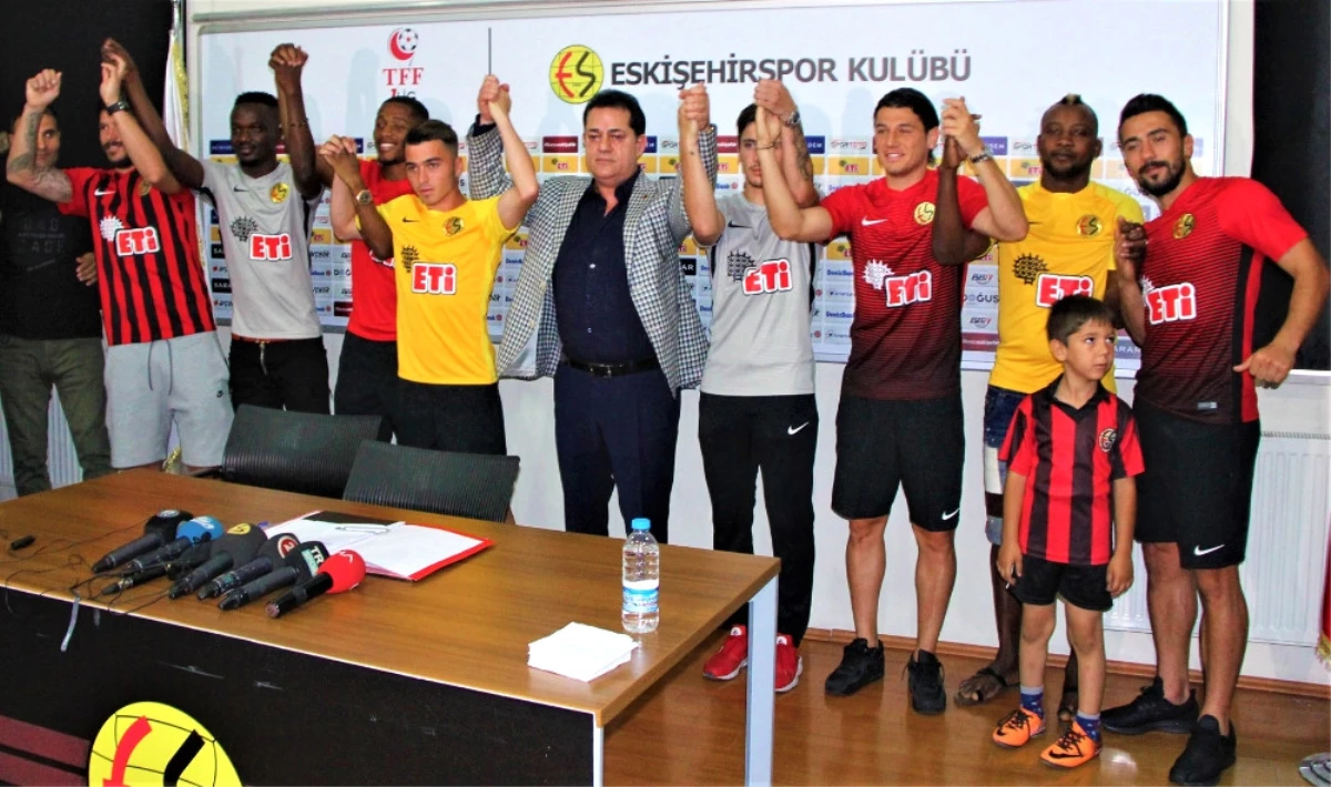 Eskişehirspor\'dan İmza Şov