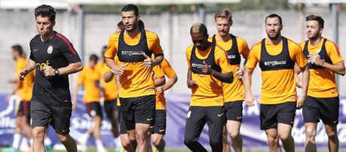 Galatasaray, İsviçre\'de Son Antrenmanını Gerçekleştirdi