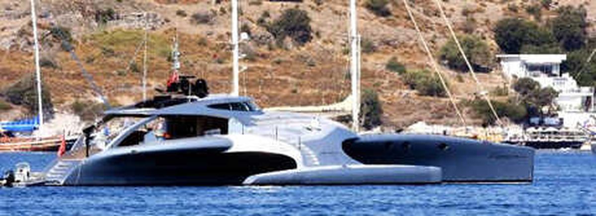 Görenlerin Bir Daha Baktığı Yat, Bodrum\'da