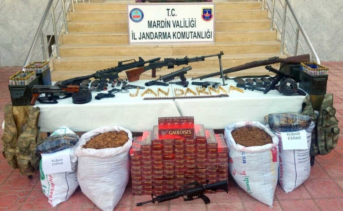 Jandarma Ekiplerinin Arama Yaptığı 2 Evde Silah ve Mühimmat Ele Geçirildi
