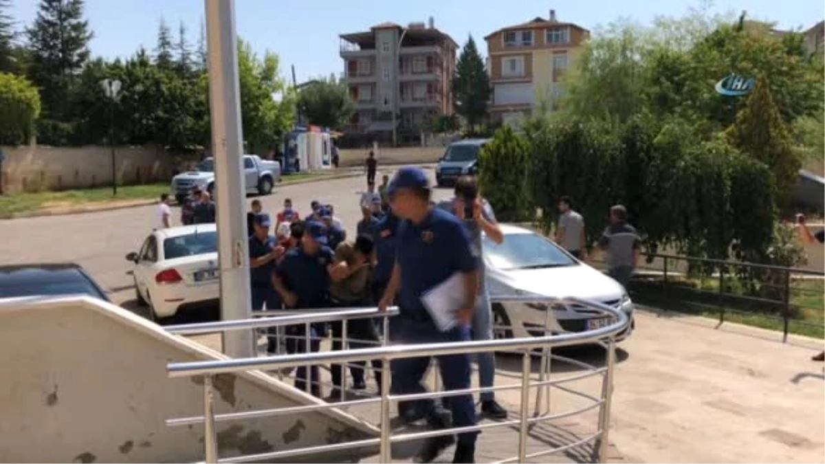 Karaman\'da Yağma İddiasıyla 5 Kişi Gözaltına Alındı