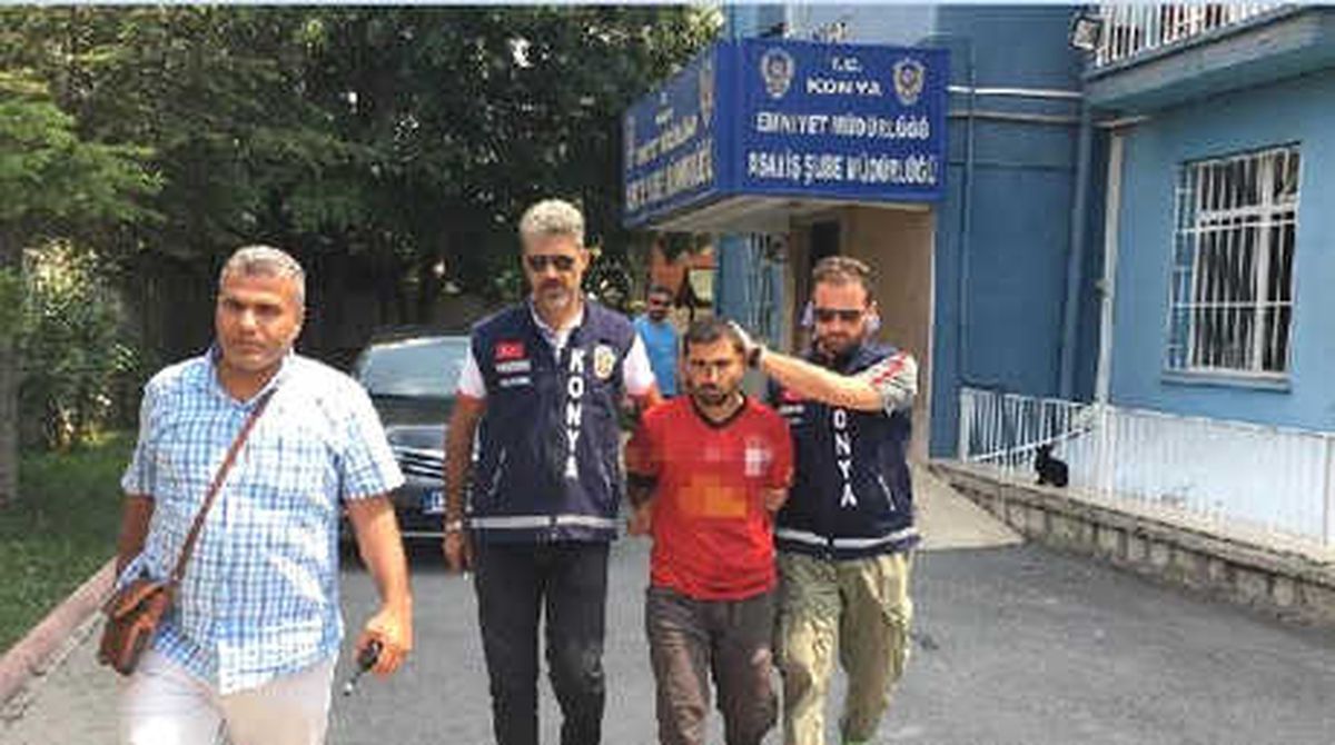Kendisine Tokat Atan 8 Aylık Hamile Yengesini Öldürdü (2)