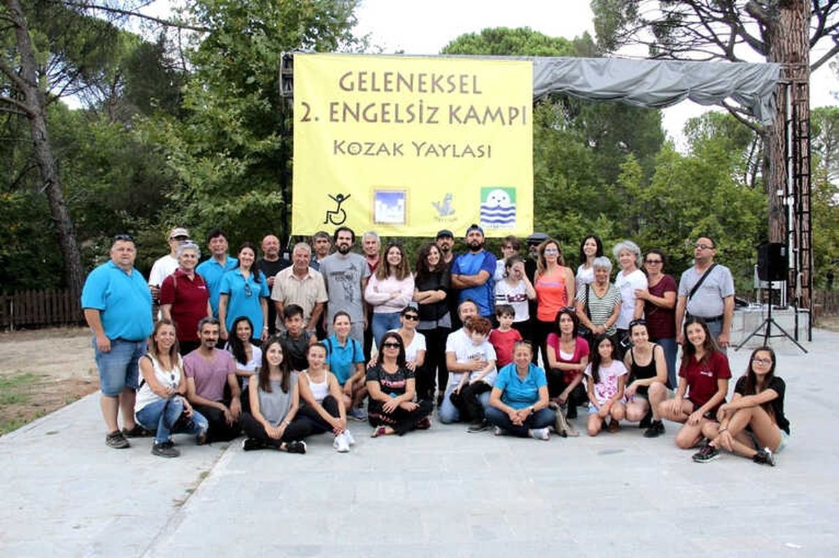 Kozak Yaylası\'nda Engelsiz Kamp