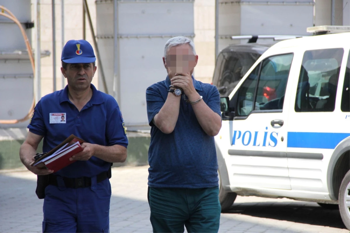 Öğretmen, Öğrenciye Tacizden Tutuklandı