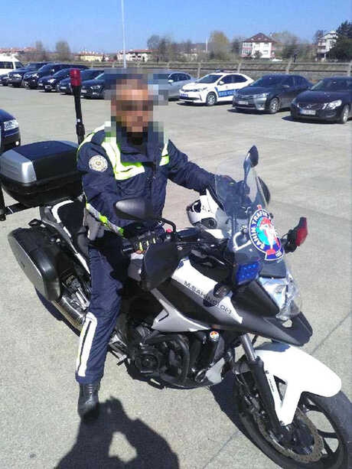 Polis Memuru, Kızına Cinsel İstismardan Tutuklandı