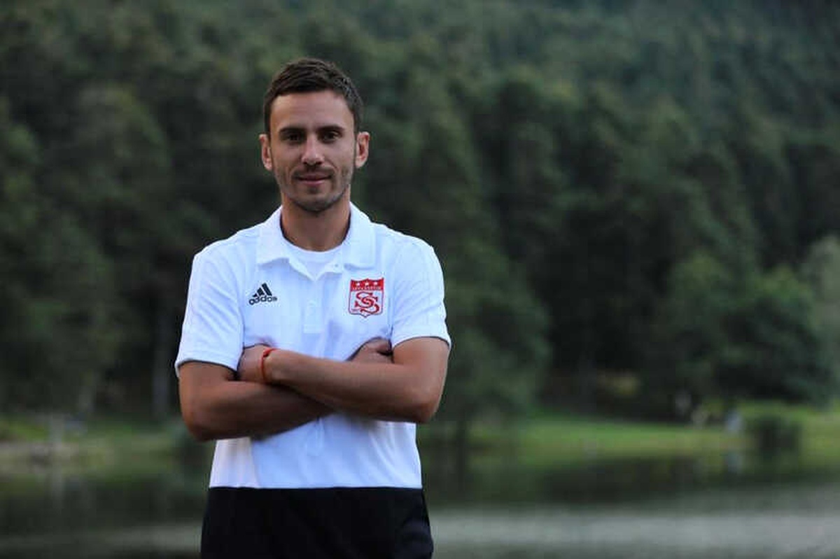 Sivasspor Rybalka ile 3 Yıllık Sözleşme İmzaladı