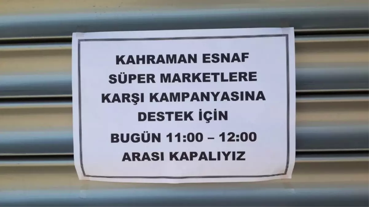 Süpermarketlere Kızan Küçük Esnaf Kepenk Kapattı