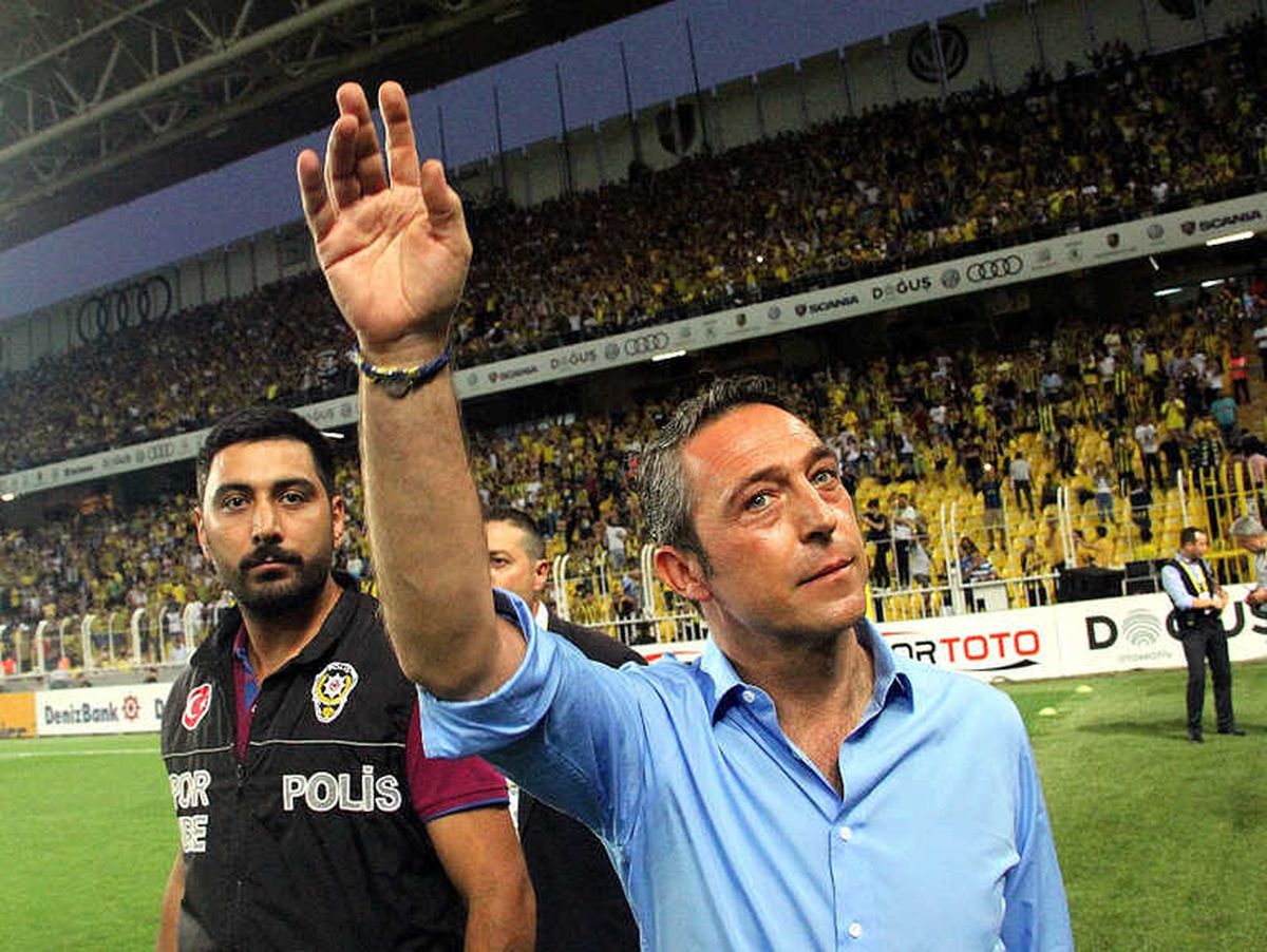 Ali Koç\'a Sevgi Seli