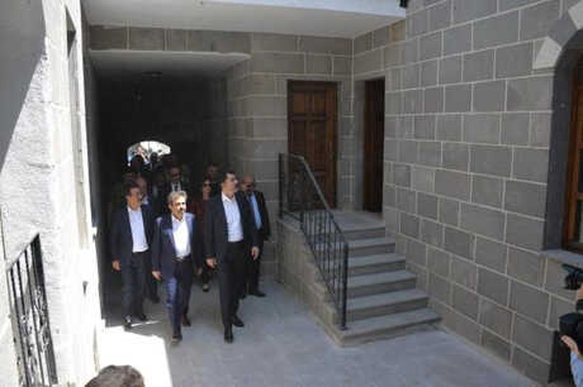 Bakan Kurum: Sur\'da İnşaat Çalışmalarını Hızla Tamamlayacağız