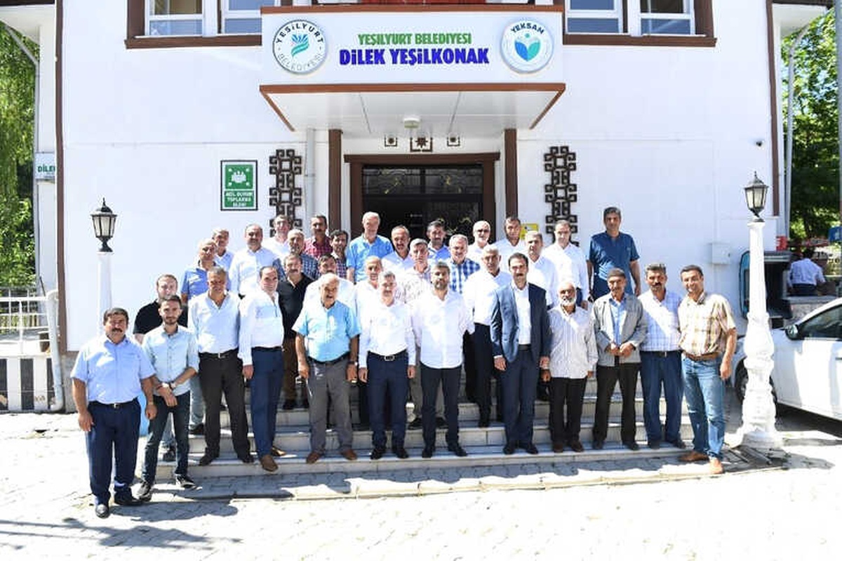 Çınar, Dilek Mahalle Esnafı ve Vatandaşları Dinledi