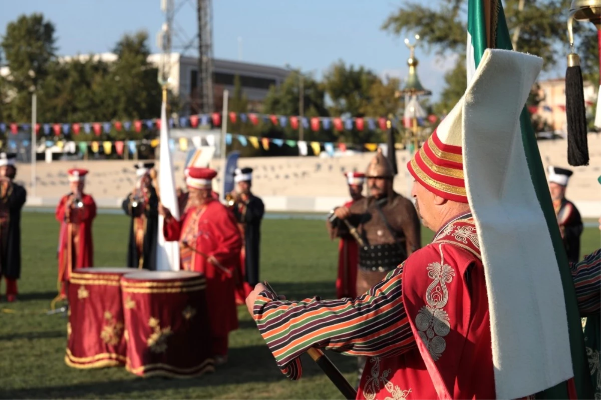 Ecdat Yadigârı \'Ata Sporları\' Bursa\'da Yaşatılıyor