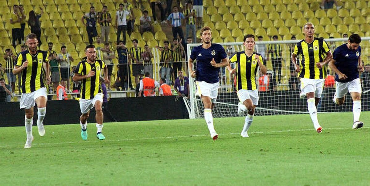 Fenerbahçe Maç Sonunda Antrenman Yaptı