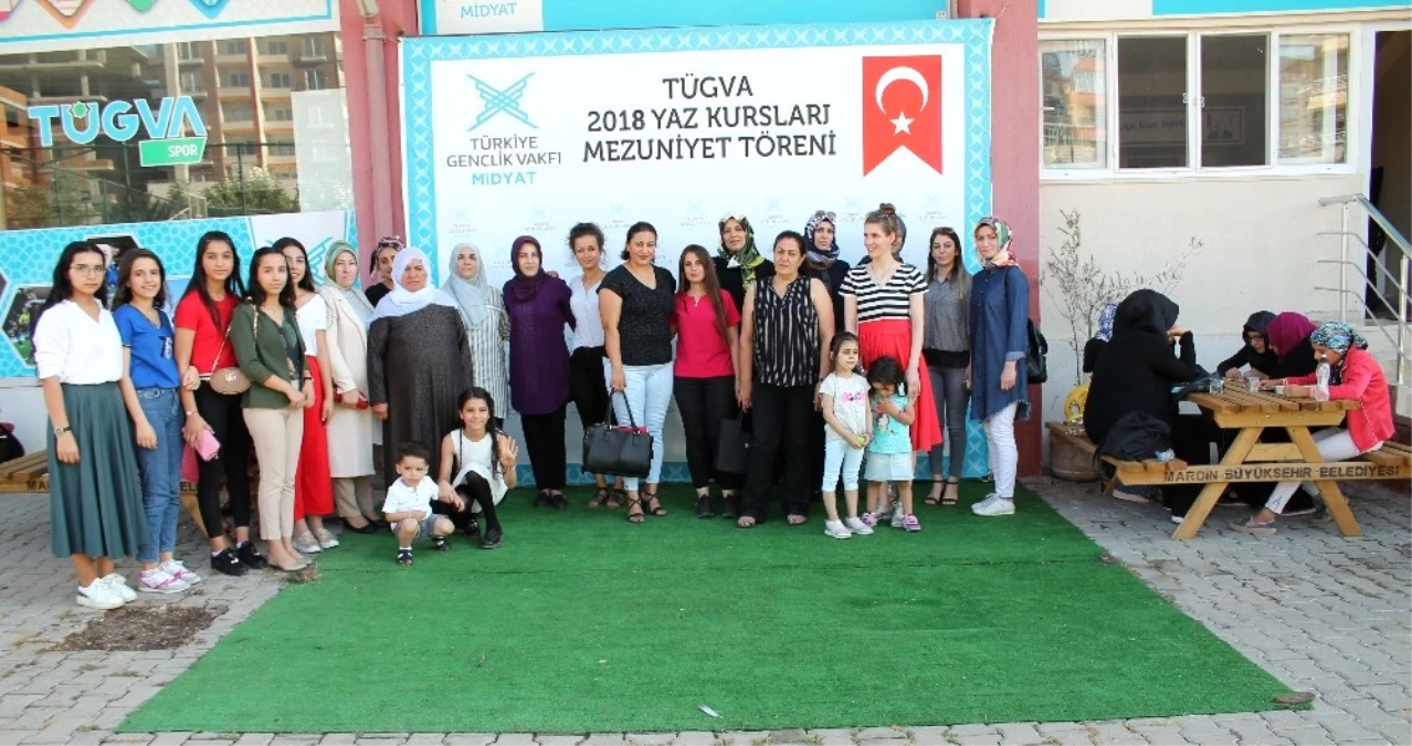 Midyat\'ta Yetişkinlere Bilinçaltı Semineri Verildi