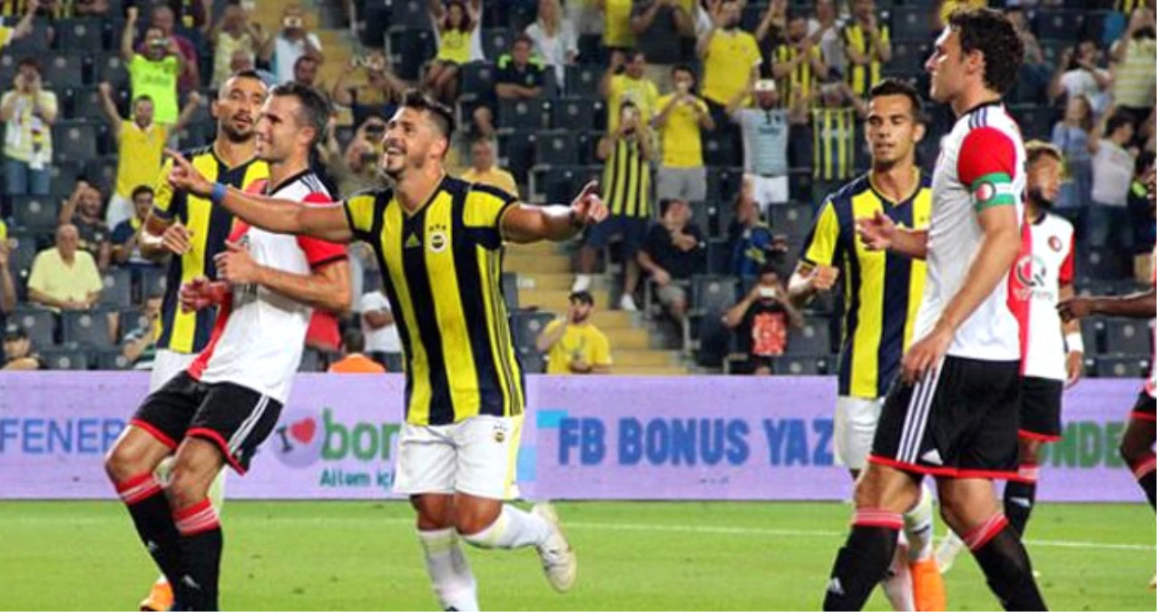 Fenerbahçe Hazırlık Maçında Feyenoord ile 3-3 Berabere Kaldı