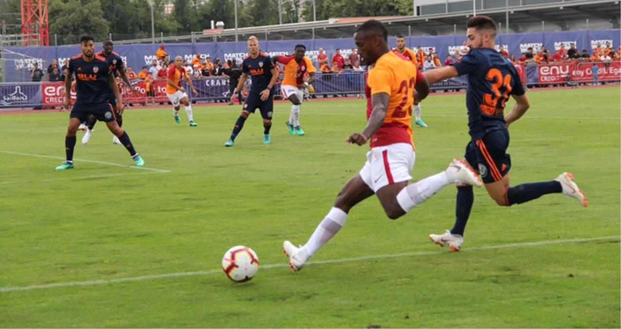 Galatasaray Hazırlık Maçında Valencia\'ya 2-1 Mağlup Oldu