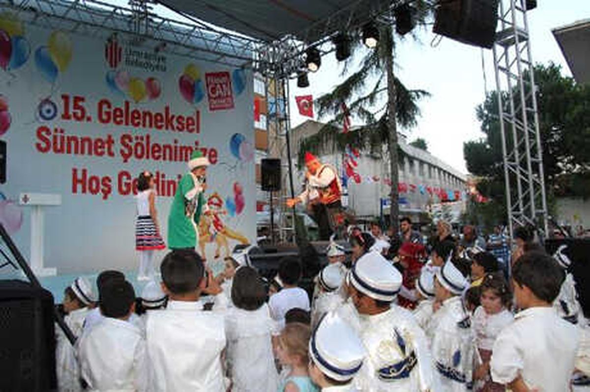Ümraniye de Bin 500 Çocuk İçin Sünnet Şöleni Düzenlendi