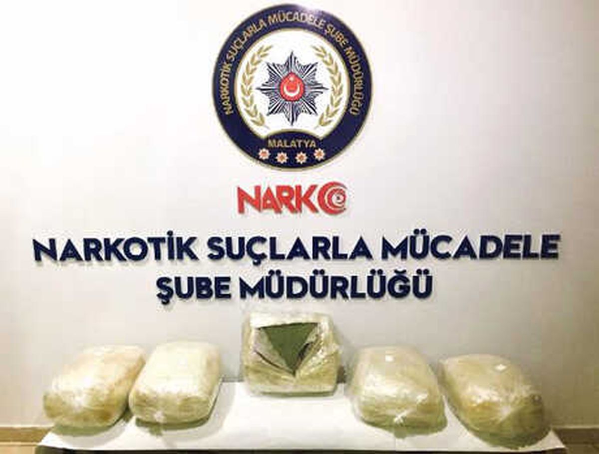 Yolcu Otobüsünde 58 Kilo Esrar Ele Geçirildi