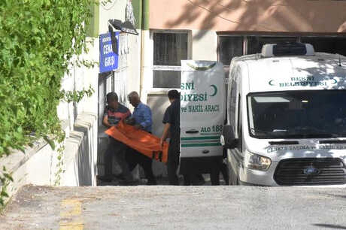 Arazi Tartışmasında Ailesini Katletti: 5 Ölü (3)