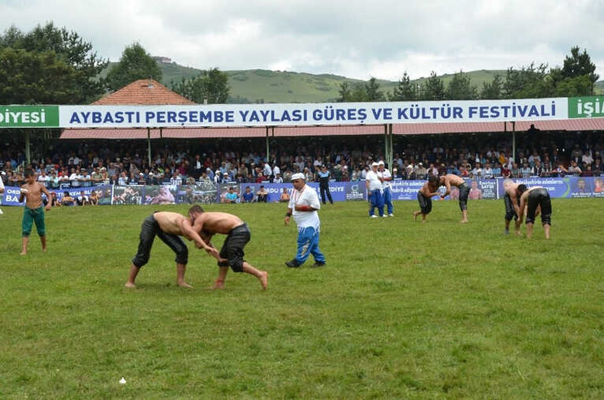 Aybastı Güreşle Coştu