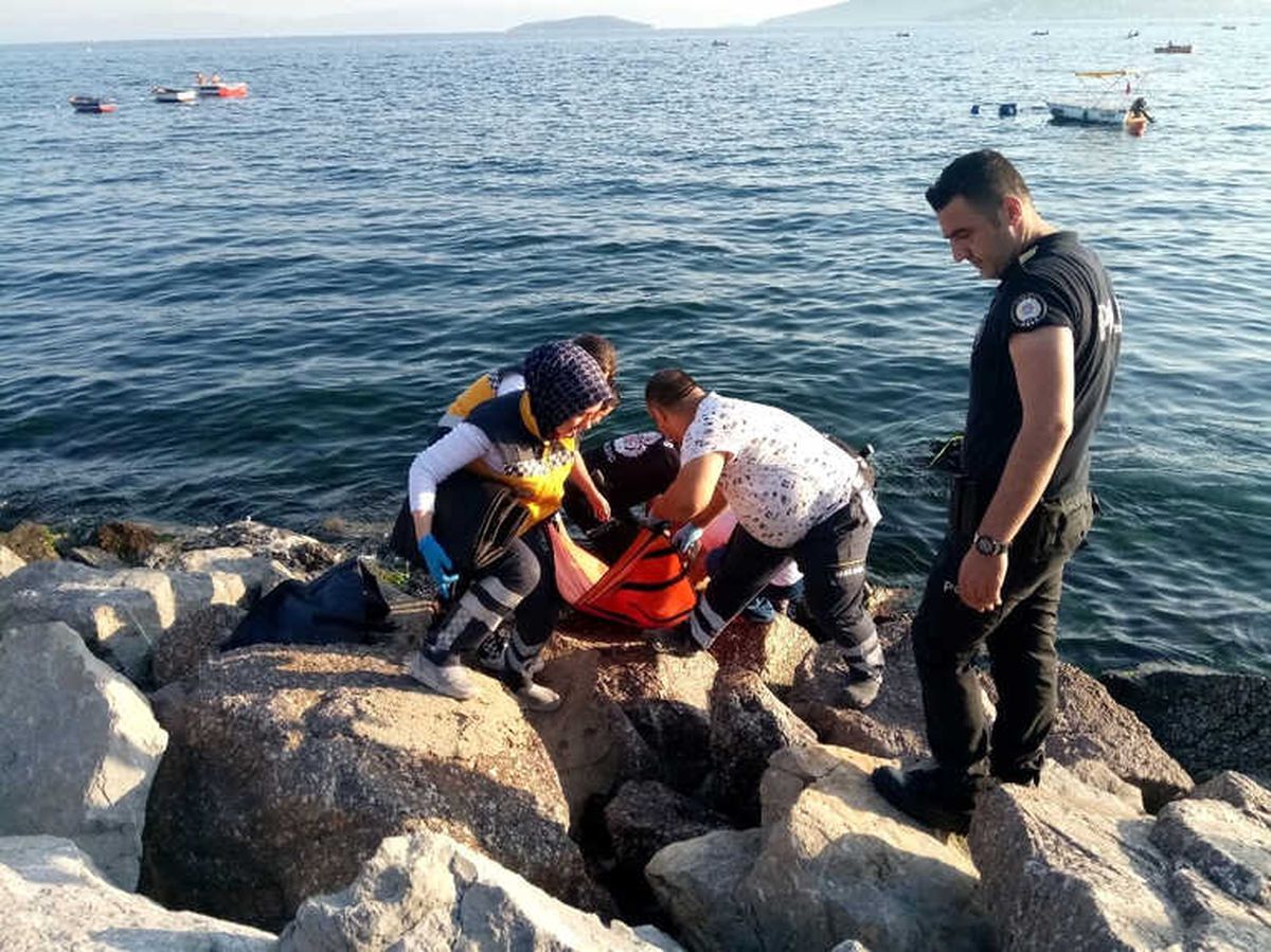 Kartal\'da Denizde Kaybolan Genç, Dalgıçlar Tarafından Bulundu