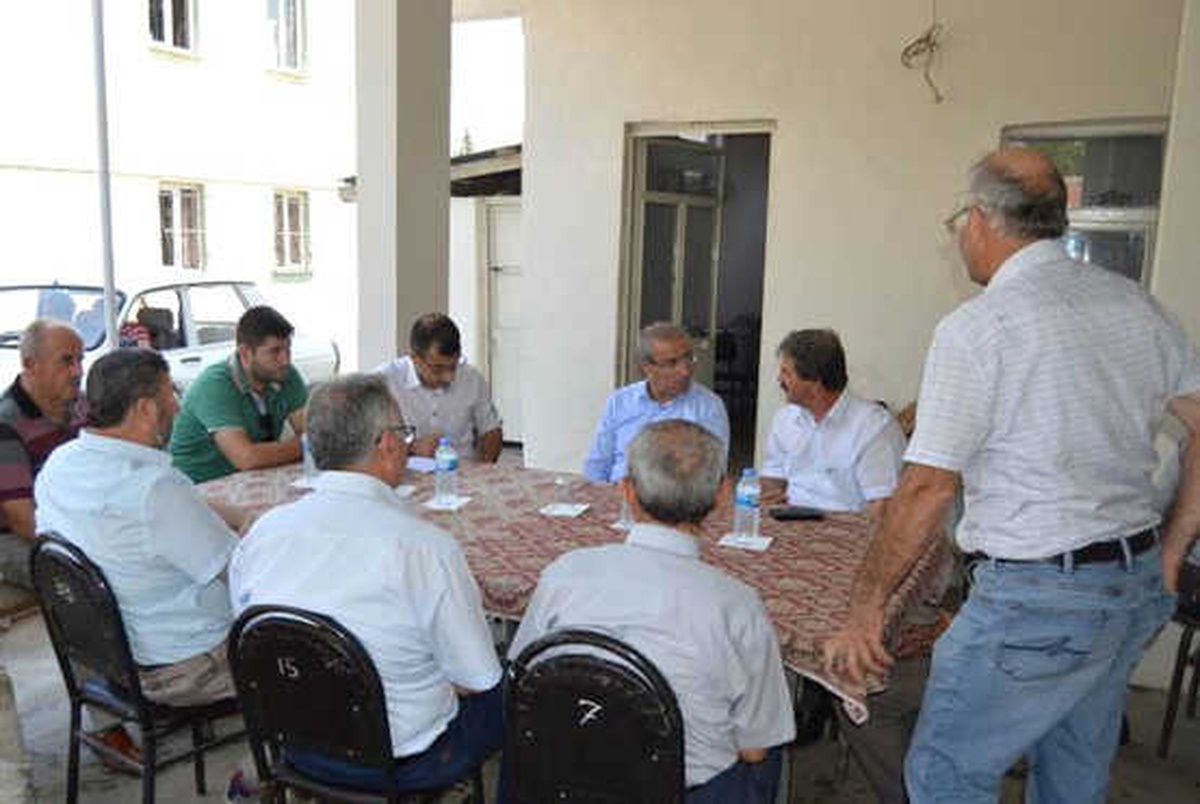 Kaymakam Kaya, Köylerde Vatandaşla Bir Araya Geldi
