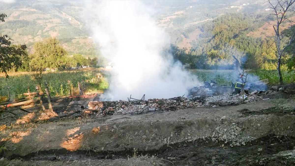Ordu\'da Yangın: 3 Ölü