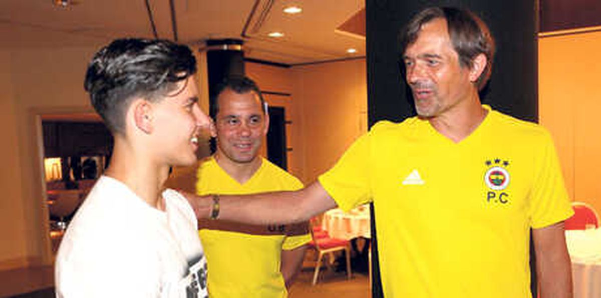 Phillip Cocu\'yu Yarım Saatte Tavladı