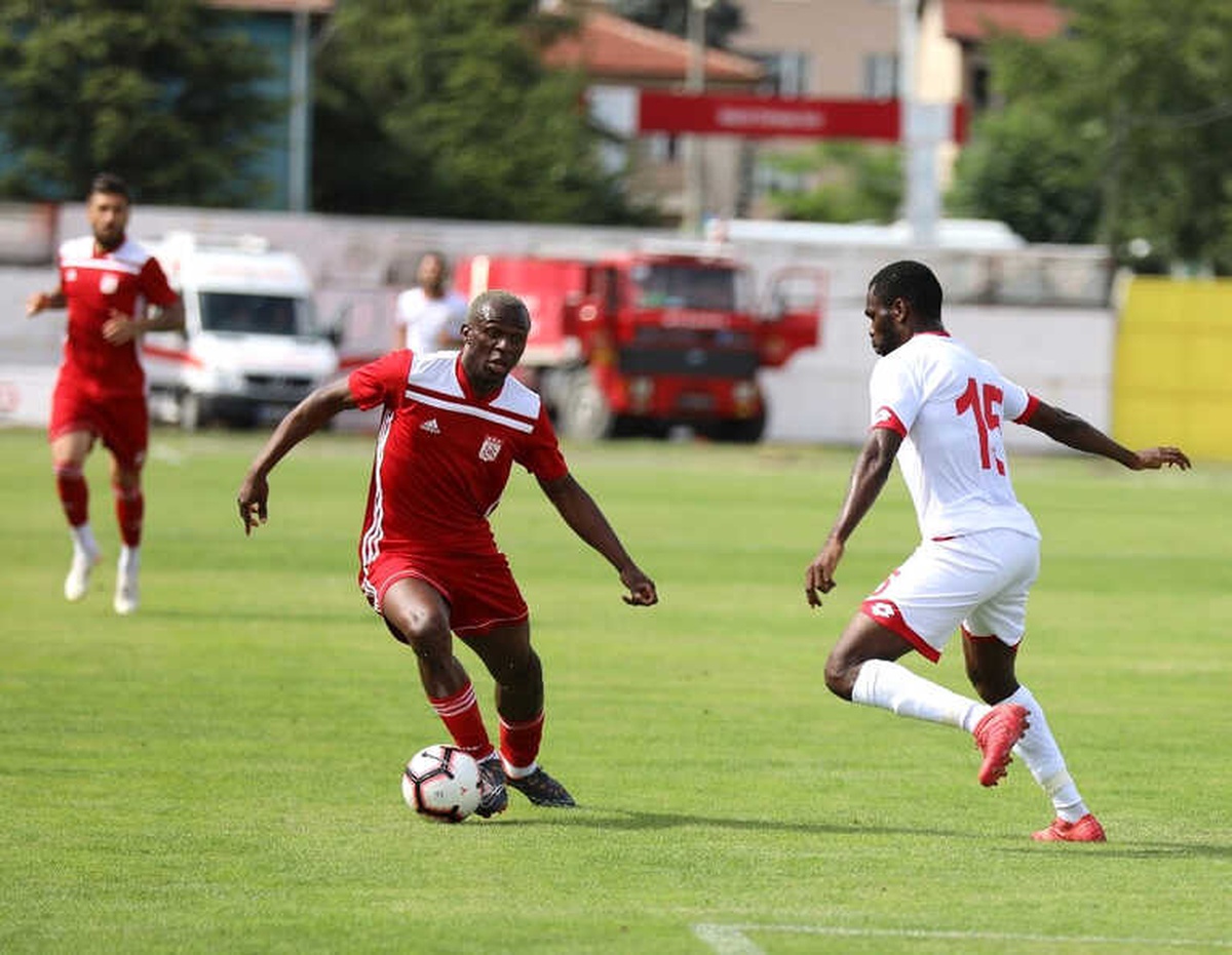 Sivasspor Hazırlık Karşılaşmasında Boluspor\'a Yenildi
