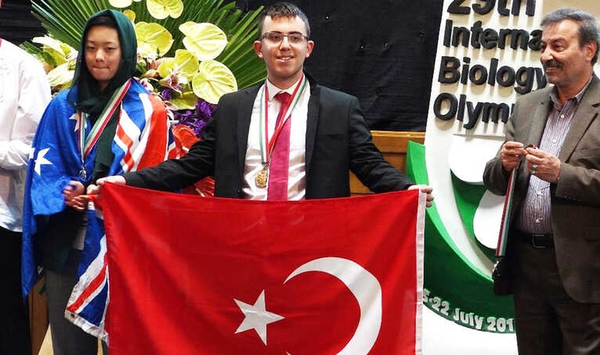 Türkiye Biyoloji Milli Takımı\'na İran\'dan Madalya