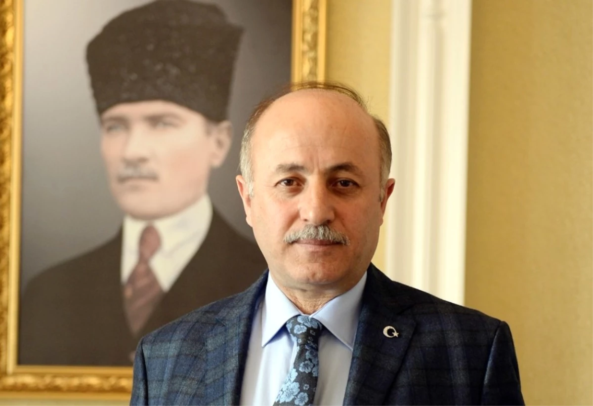 Vali Azizoğlu: "Erzurum Kongresi ile Bağımsızlık Meşalesi Yakılmıştır"