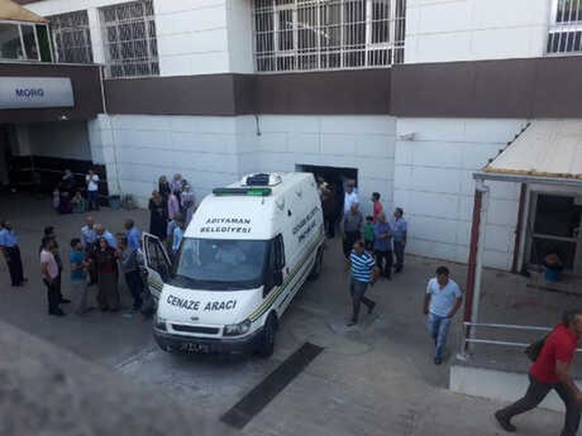 Adıyaman\'da Dere Yatağında Erkek Cesedi Bulundu