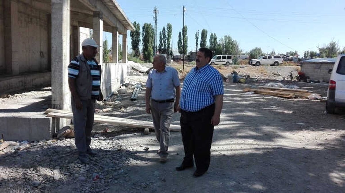 Ağrı Milli Eğitim Müdürü Turan Okul İnşaatlarını Denetledi
