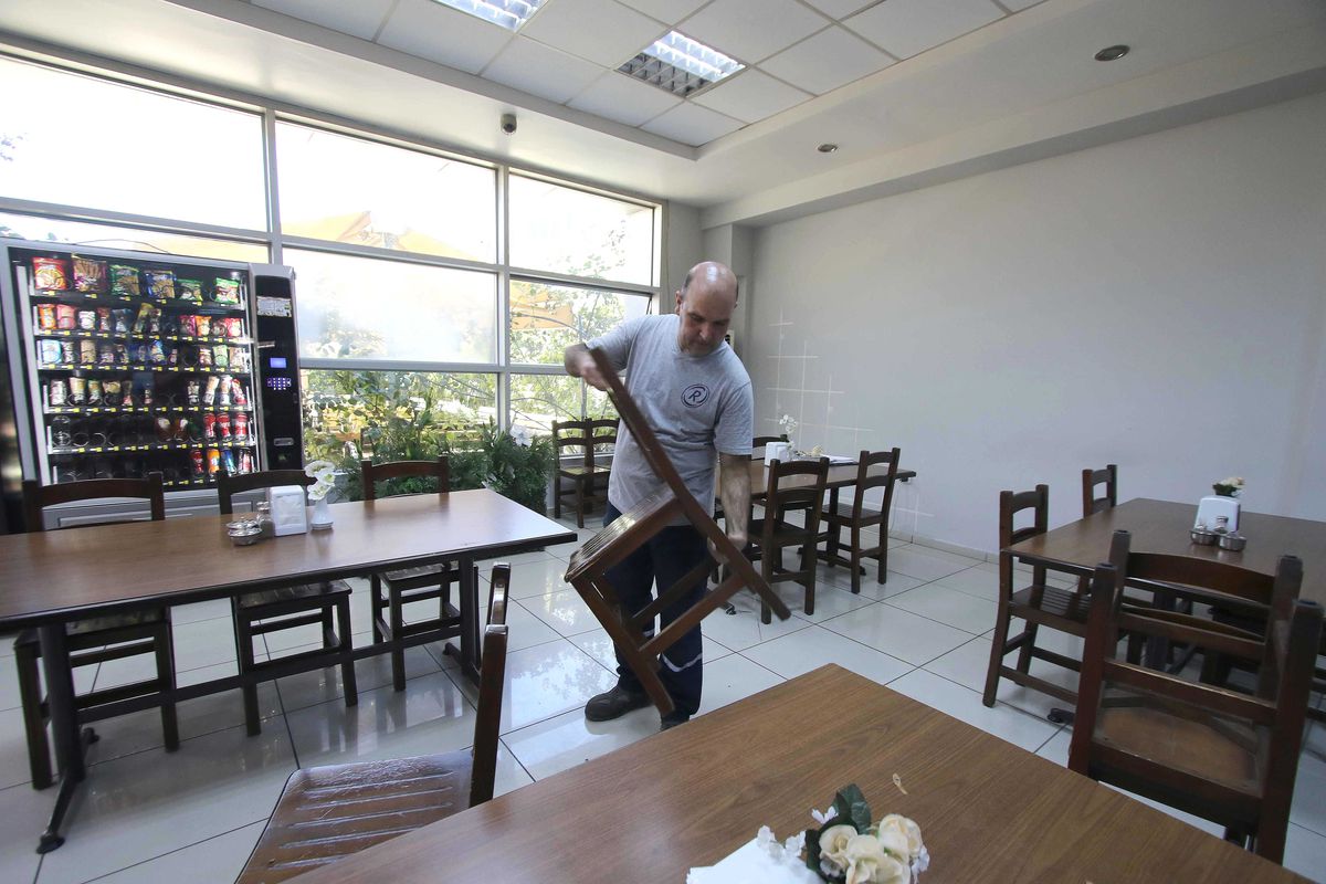 Bayraklı Belediyesi İşkur Gibi Çalışıyor