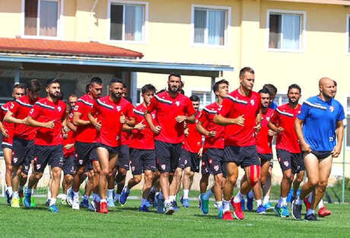 Boluspor, Çift Antrenmanla Yeni Sezona Hazırlanıyor