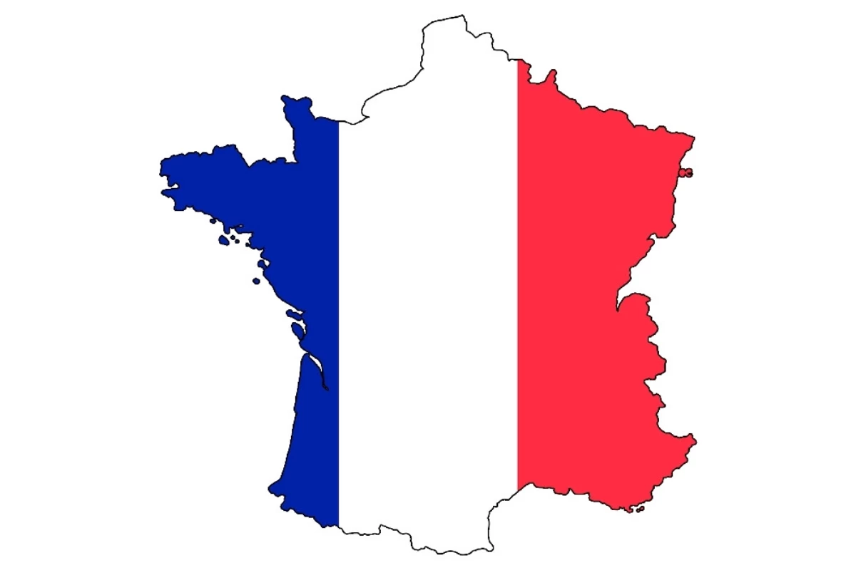 Fransa\'da Kriz Büyüyor: Bakan Sorguya Çekildi