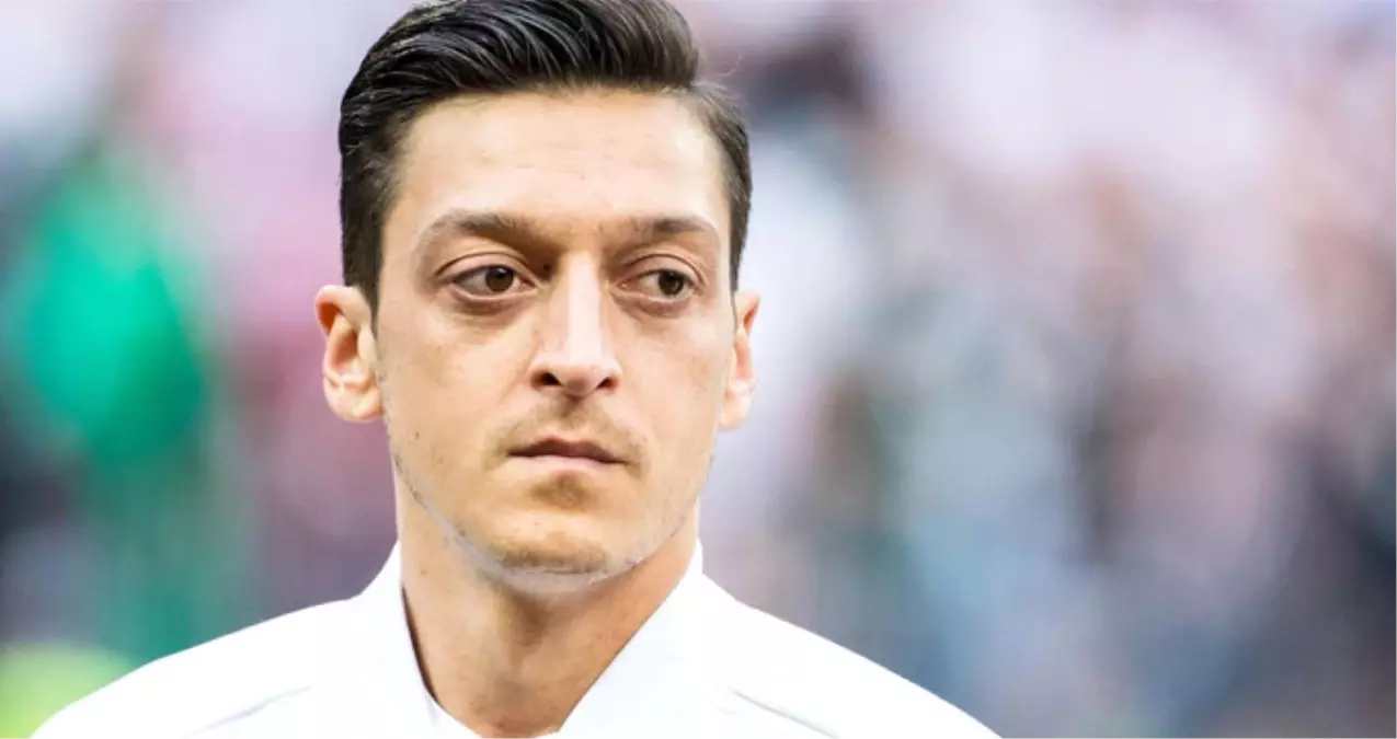 Mesut Özil\'in Milli Takımı Bırakması, Almanya Basınını İkiye Böldü