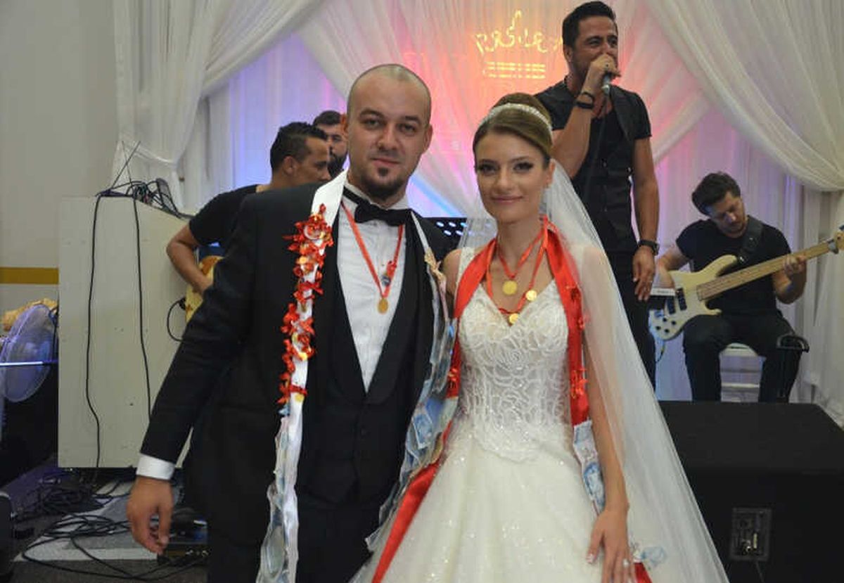 Rap Müziğinin Ünlü İsmi Dünya Evine Girdi