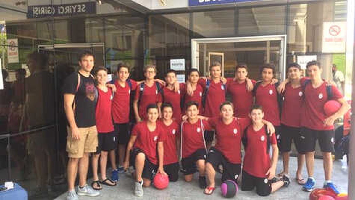 Şampiyon, Galatasaray U13 Erkek Sutopu Takımı!