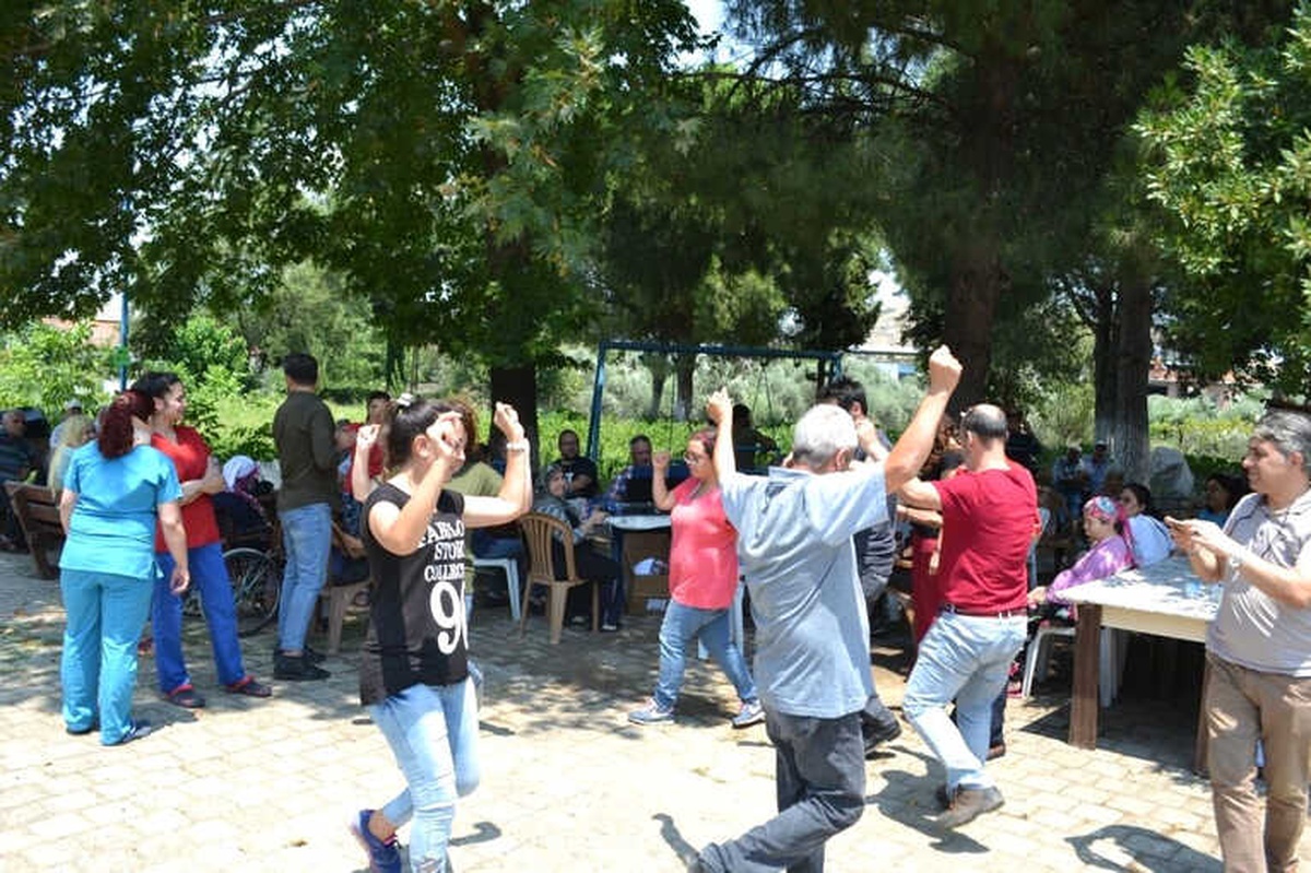 Tatlı Çarşamba\' ile Moral Depoluyorlar