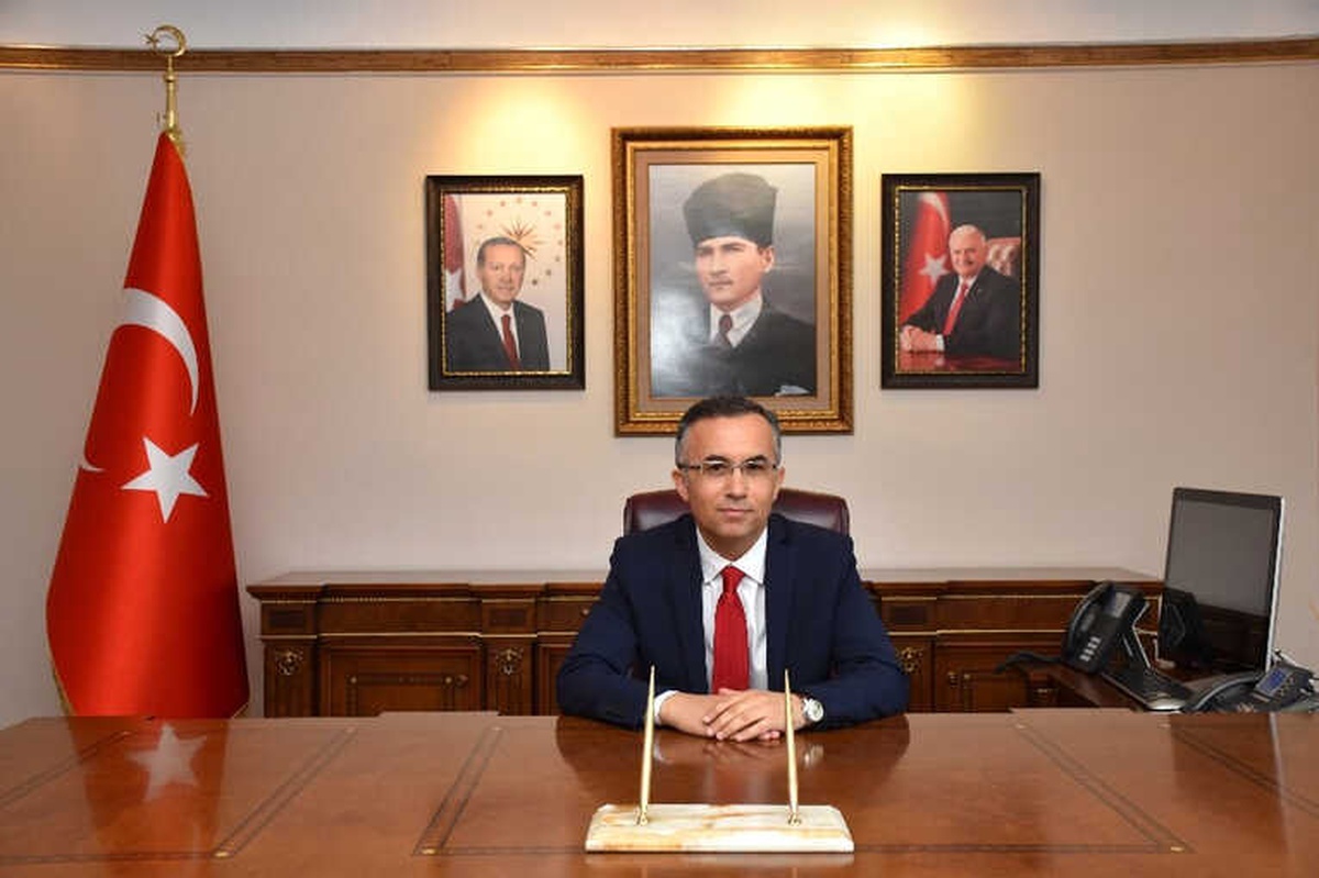 Vali Çeber, "Sizler Halkın Gözü, Kulağı ve Sesiniz"