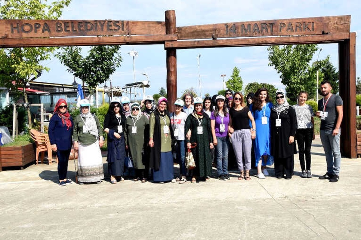 Vanlı Kadınlar, Karadeniz\'in Güzellikleriyle Buluştu