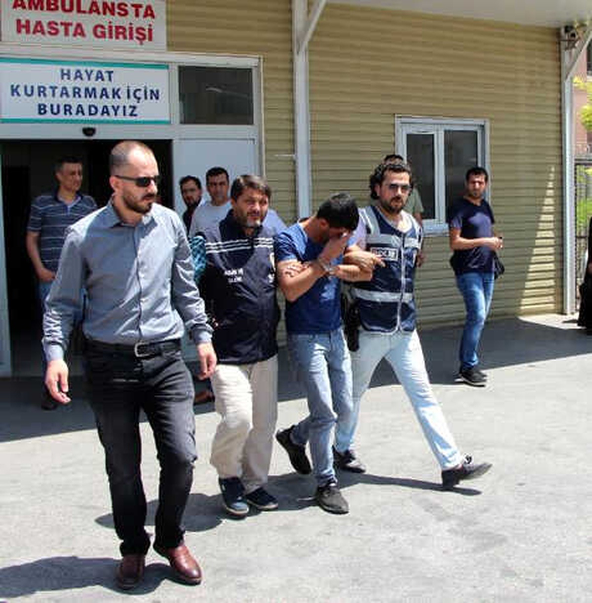 6 Yaşındaki Kuzenini Öldüren Maganda Adliyede