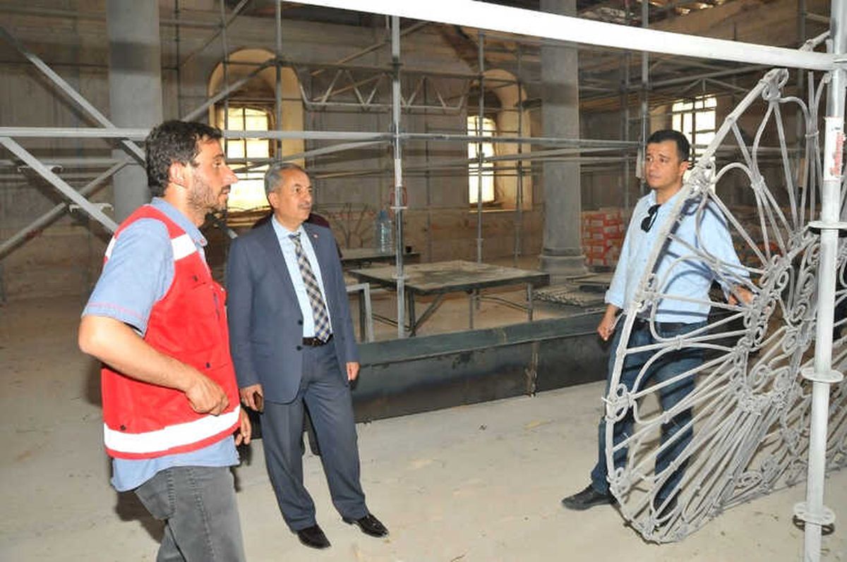 Akşehir Dünya Mizah Ustaları Sanat Evine Ulaşıyor