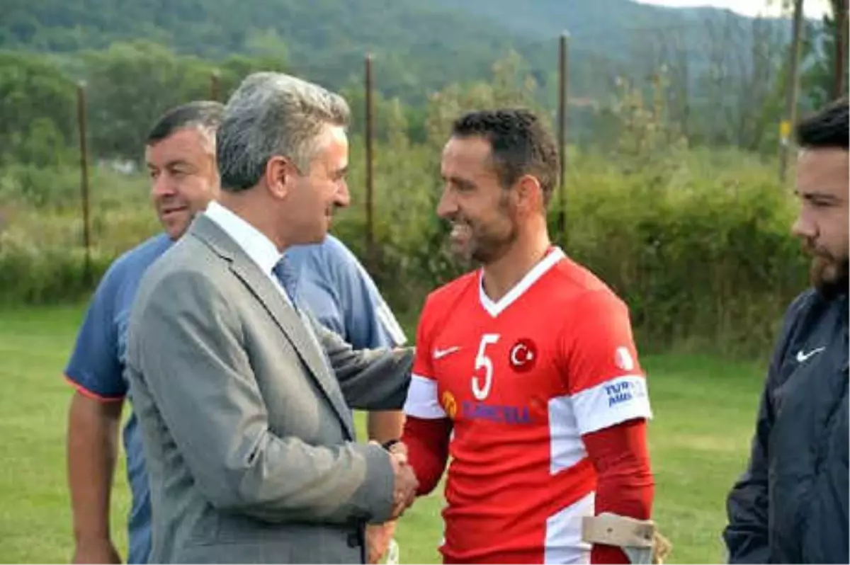 Ampute Milli Futbol Takımı Bolu\'da Dünya Şampiyonası\'na Hazırlanıyor