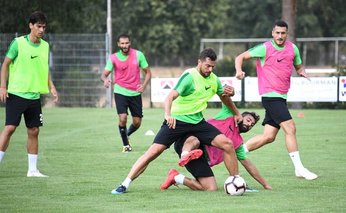 Atiker Konyaspor\'un Hollanda Kampı 5. Gününde